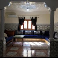 Senhaja Suite，位于Targuist的酒店