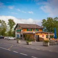 Hotel Cafe Seeblick，位于费尔茨巴赫的酒店