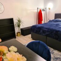 Theox Apartment No 6 Royal Blue für 4 Personen，位于曼海姆曼海姆市机场 - MHG附近的酒店