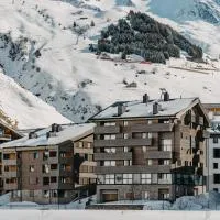 Andermatt Alpine Apartments，位于安德马特的酒店