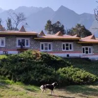 Lukla Airport Resort Lukla，位于LuklaLukla Airport - LUA附近的酒店