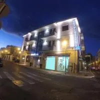 老鹰酒店,位于阿普里利亚的酒店