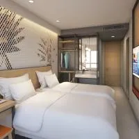 Go Hotels Plus Naga，位于那牙的酒店