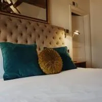 Upstairs at 33 - Self check in boutique accommodation in Worcester Centre，位于伍斯特的酒店
