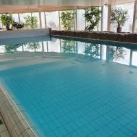 Sport Hotel Kenzingen inklusive Schwimmbad, Sauna und Frühstück nähe Europa-Park,位于肯钦根的酒店