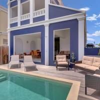 Blue Breeze Apartment in Water Villas，位于克拉伦代克弗拉明戈国际机场 - BON附近的酒店