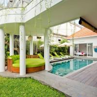 3BR Del Mar Beach Villas Near La Plancha Seminyak，位于塞米亚克的酒店