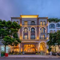 Golden Tree Hotel & Apartment，位于胡志明市第七郡的酒店