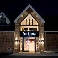 The Lodge at Kingswood，位于埃普瑟姆的酒店