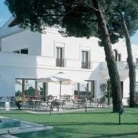 LH Hotel Domus Caesari,位于马里诺的酒店