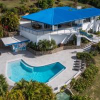 Luxury Villa, Pool, Ocean view, 3 separate Villas one Property, 5 Bedrooms，位于拿撒勒Charlotte Amalie Harbor Seaplane Base - SPB附近的酒店