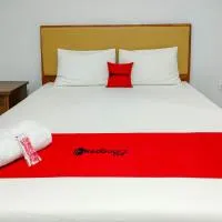 RedDoorz at Omah Candi Sari near Airport YIA，位于日惹的酒店