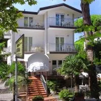 Hotel Garnì Anna，位于切尔维亚的酒店