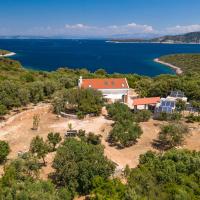 Hvar Cricket House Pakleni island，位于赫瓦尔的酒店