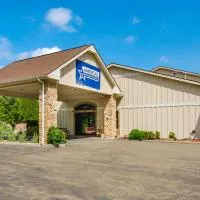 Americas Best Value Inn & Suites Independence VA，位于Independence的酒店