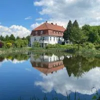 Jagdschloss lalendorf,位于Lalendorf的酒店