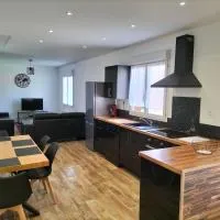 Maison plain pied 4 personnes parking gratuit，位于Vendeville里尔机场 - LIL附近的酒店