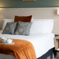 Spread Eagle, Gailey by Marston's Inns，位于Gailey的酒店
