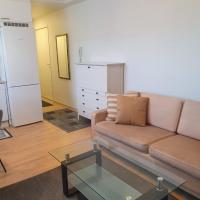 Moderni, viihtyisä pikkukaksio saunalla，位于波里波里机场 - POR附近的酒店