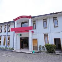 Super OYO 91350 Garden Hostel，位于万隆达戈区的酒店