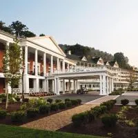 Omni Bedford Springs Resort & Spa，位于贝德福德的酒店