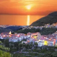 Petracuzza casa vacanze,位于托尔托拉的酒店