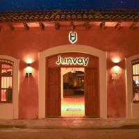 Hotel Junvay，位于圣克里斯托瓦尔-德拉斯卡萨斯的酒店