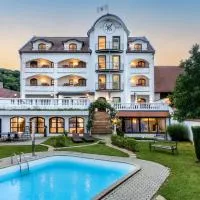 Genussgasthof & Hotel beim Krutzler，位于Heiligenbrunn的酒店