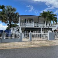 Mayaguez Spacious 3 bedroom villa，位于马亚圭斯尤格尼奥德霍斯托斯机场 - MAZ附近的酒店