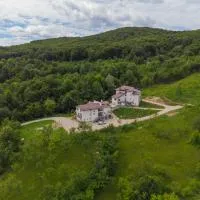 EdMont，位于Pietroşiţa的酒店