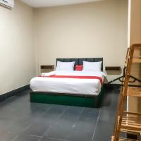 RedDoorz @ Jalan Gelanggang Remaja Waena Jayapura，位于Sentani桑塔尼机场 - DJJ附近的酒店