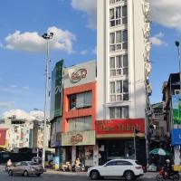 Khách sạn Phúc Thành，位于河内龙边郡的酒店