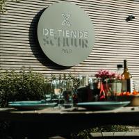 B&B De Tiendeschuur，位于埃纲尔赫姆的酒店