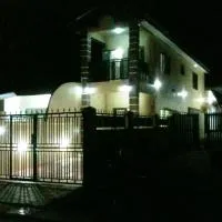 Marrets International Hotel - "Express"，位于海岸角的酒店
