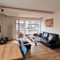 Luxuswohnung mit Weserblick nähe City，位于不莱梅瓦勒的酒店