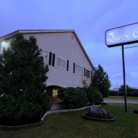 Queen City Inn，位于班戈班戈国际机场 - BGR附近的酒店