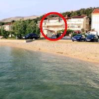 Apartment Pag 529b，位于帕格的酒店