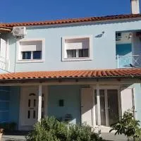 Sylvia's Village Home，位于Vélos的酒店