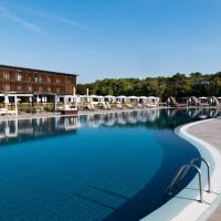 Lino delle Fate Eco Resort，位于比比翁Bibione Lido dei Pini的酒店