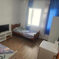 ARBI GUEST House，位于KukësKukës International Airport Zayed - KFZ附近的酒店