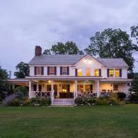 Hill Farm Inn - Manchester，位于Sunderland的酒店