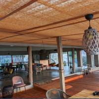 Xhabe Safari Lodge Chobe，位于Muchenje的酒店