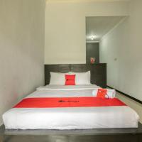 RedDoorz near Exit Toll Nusa Dua，位于努沙杜瓦Mumbul的酒店