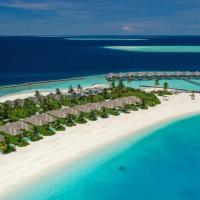 Sun Siyam Iru Veli - 24 Hours Premium All-Inclusive with Free Transfers，位于妮兰朵南环礁Dhaalu Airport - DDD附近的酒店