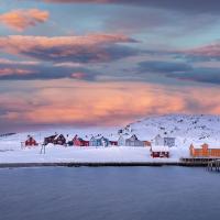 Kongsfjord Arctic Lodge，位于Kongsfjord梅哈恩机场 - MEH附近的酒店