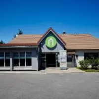 坎帕尼莱埃夫里西酒店 - 科尔贝埃索讷,位于科尔贝埃索讷的酒店