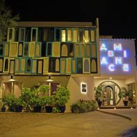 Ambiance Boutique Art Hotel Karachi，位于卡拉奇的酒店