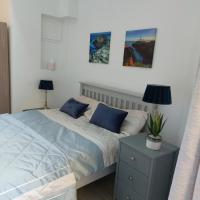 Seaside Apartment with Seaview in Dublin 3 close to city centre，位于都柏林克朗塔夫的酒店