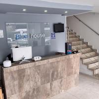 Blue House Corferias，位于波哥大科尔菲利亚斯会议中心的酒店