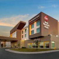 Best Western Plus St. John's Airport Hotel and Suites，位于圣约翰斯圣约翰斯国际机场 - YYT附近的酒店